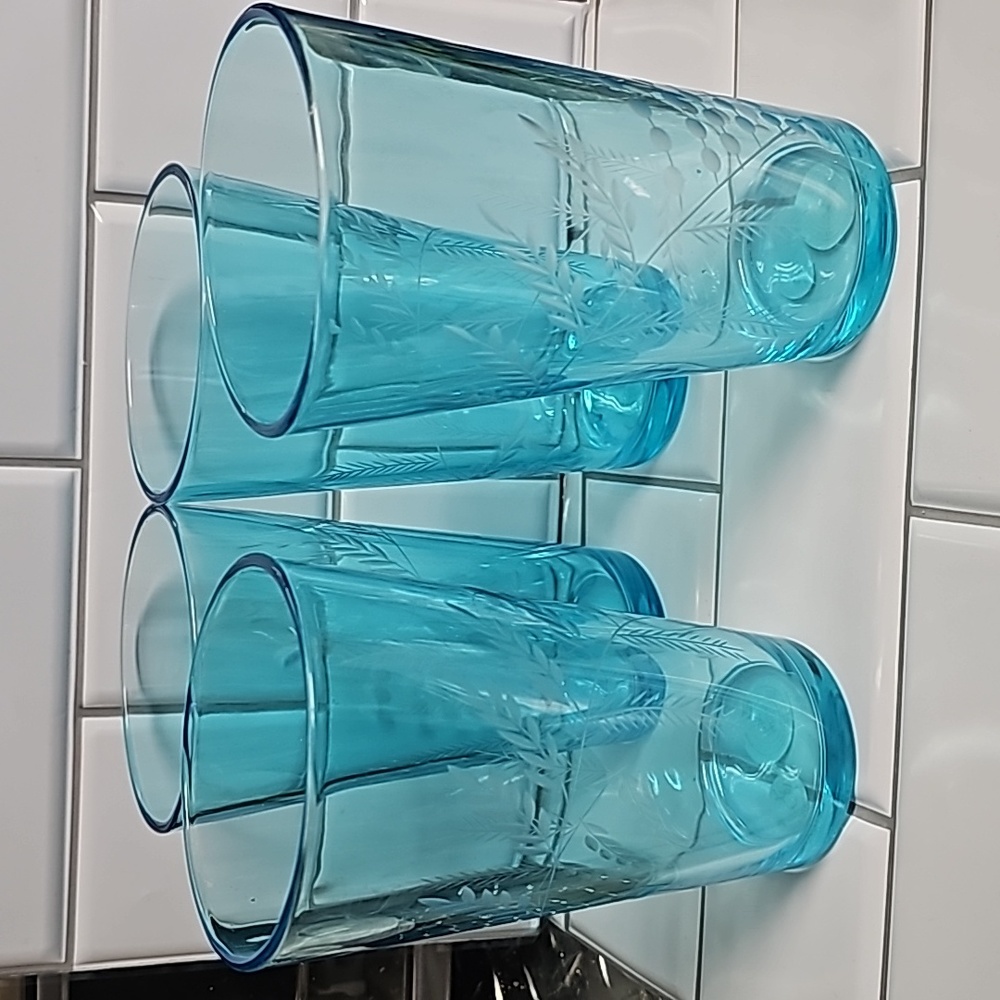 Set of 4 Fitz and Floyd Blue Etched Glasses